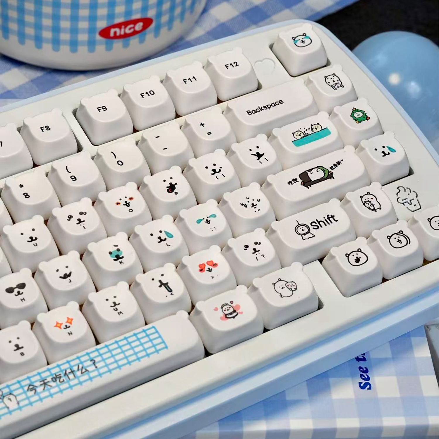 Kawaii Cartoon Joke Bear PBT-T – Gaming Accessories Aesthetic Bewertung und Preis